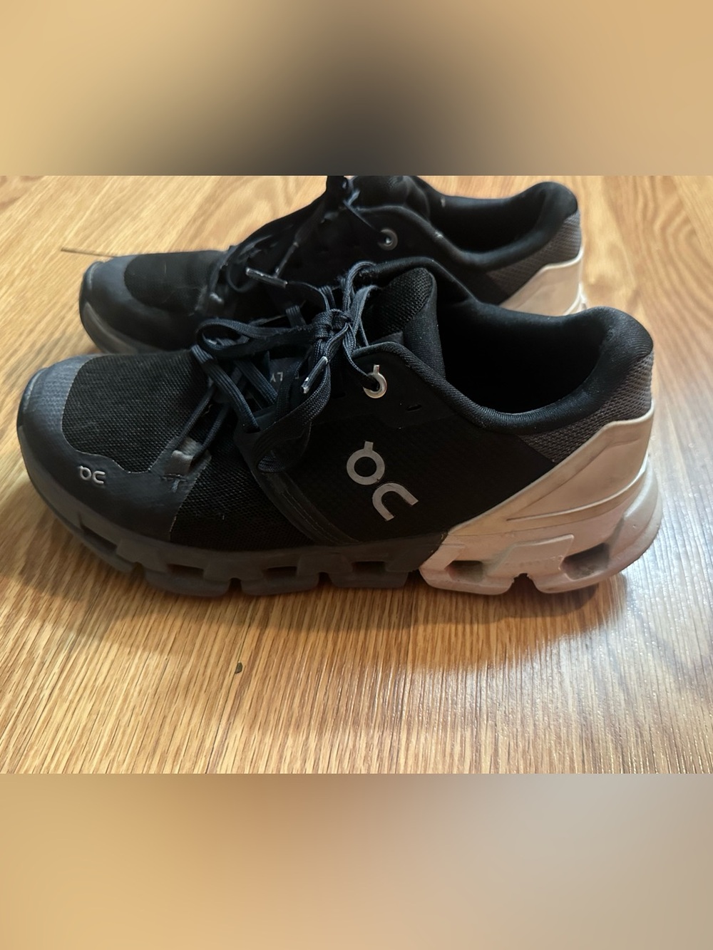 On Cloud Black Lace-Up Running Sneakers
